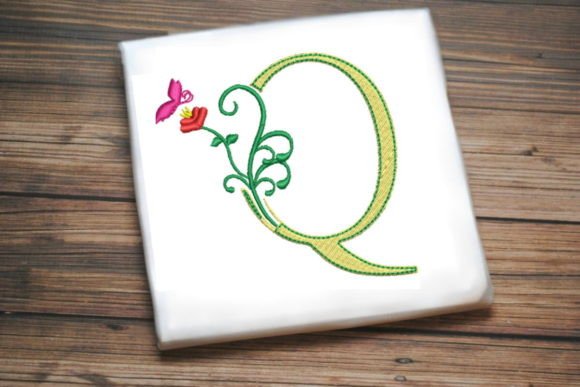 Review: Floral Letter Q with Butterfly for Merch