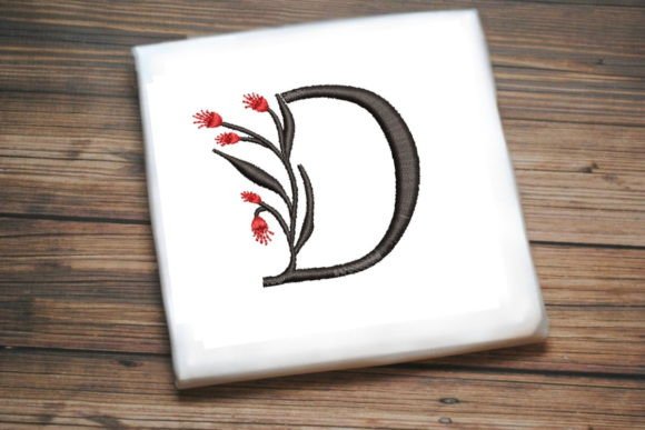 Review: Floral Monogram Letter D for Craft Fairs